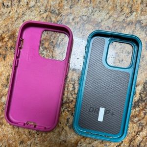 OtterBox iPhone 14 Pro defender series with holster